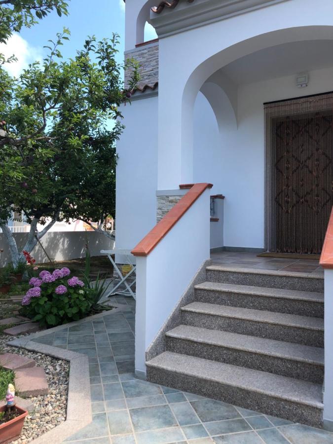 Appartamento In Villa Andreina Orosei Exteriör bild