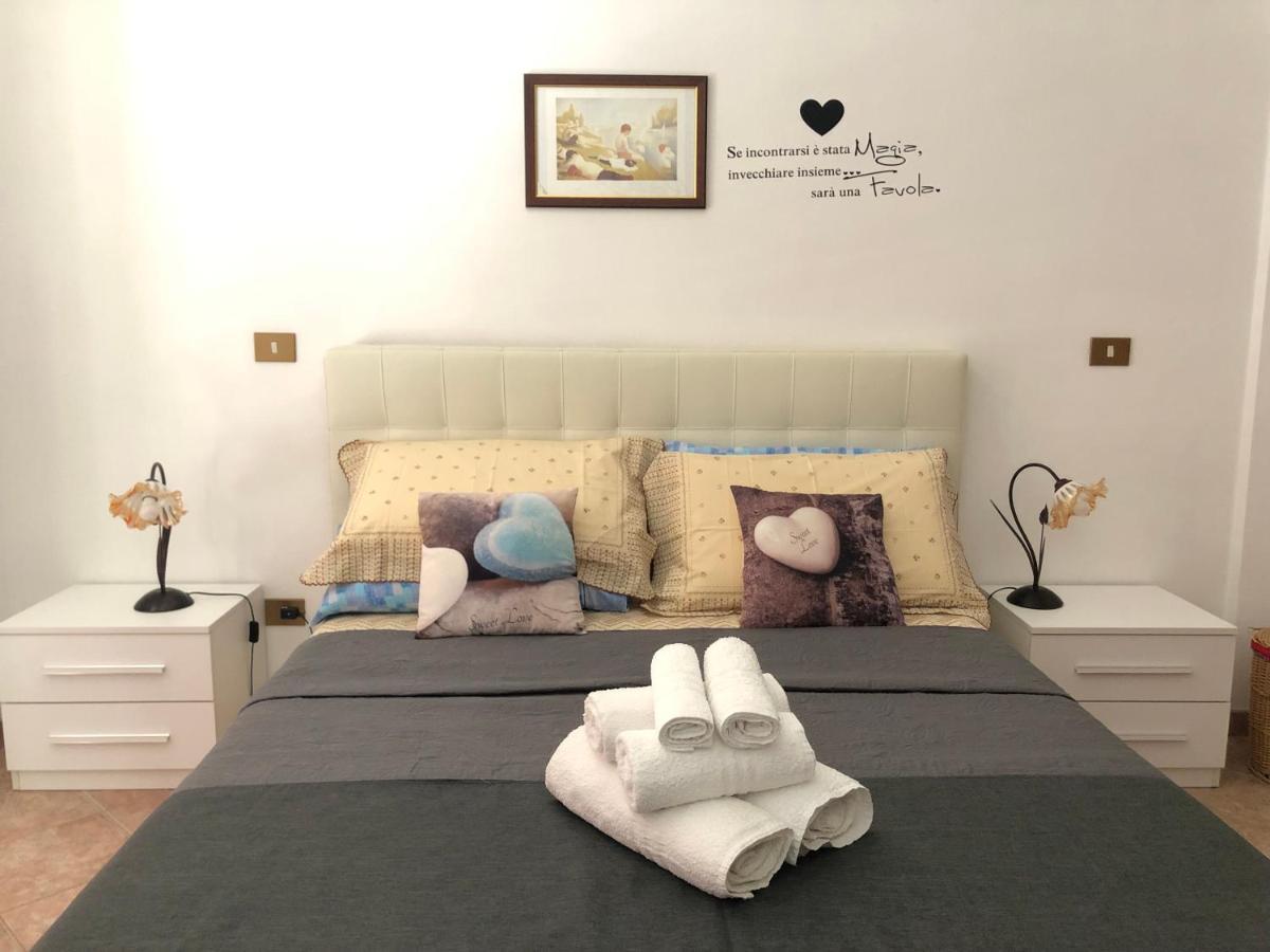 Appartamento In Villa Andreina Orosei Exteriör bild