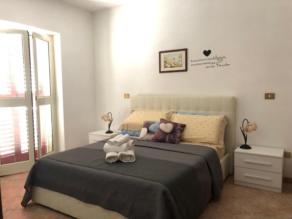 Appartamento In Villa Andreina Orosei Exteriör bild