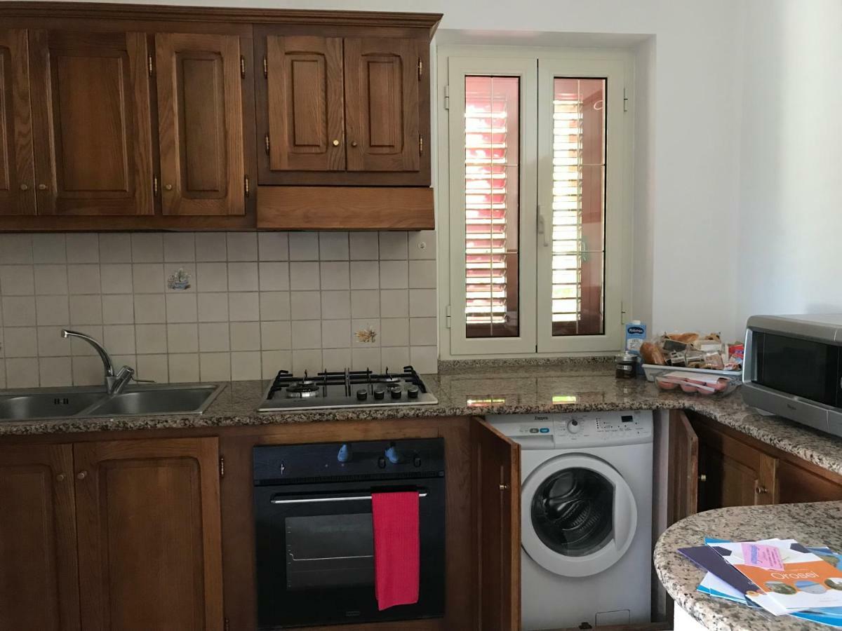 Appartamento In Villa Andreina Orosei Exteriör bild