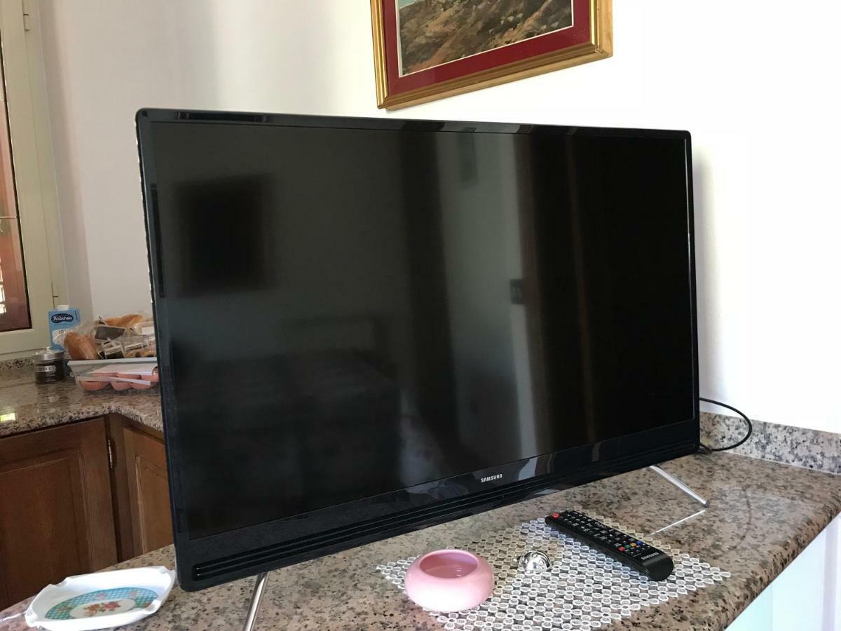 Appartamento In Villa Andreina Orosei Exteriör bild