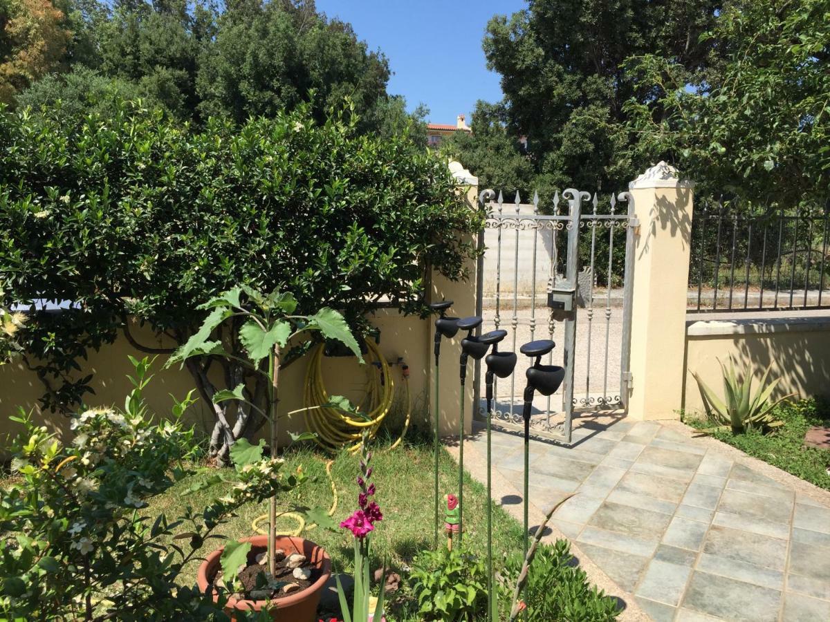 Appartamento In Villa Andreina Orosei Exteriör bild