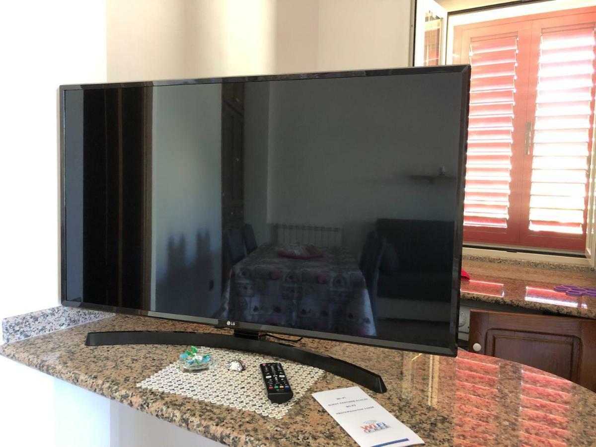 Appartamento In Villa Andreina Orosei Exteriör bild